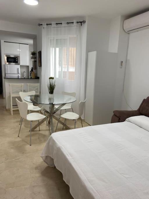 Beach And City Apartment A 50M De La Playa Fuengirola Εξωτερικό φωτογραφία